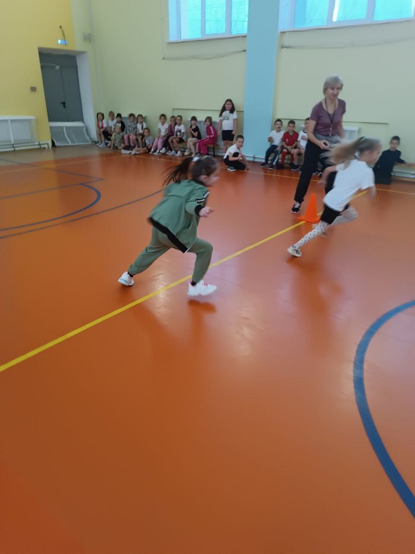 учащиеся школы